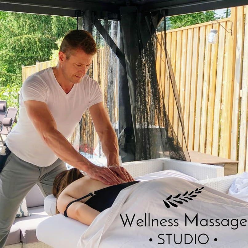 Kevin Kooger providing hands-on RAPID treatment